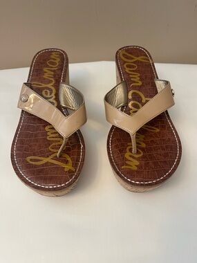 Sam Edelman Nude Patent Platform Thong Sandals